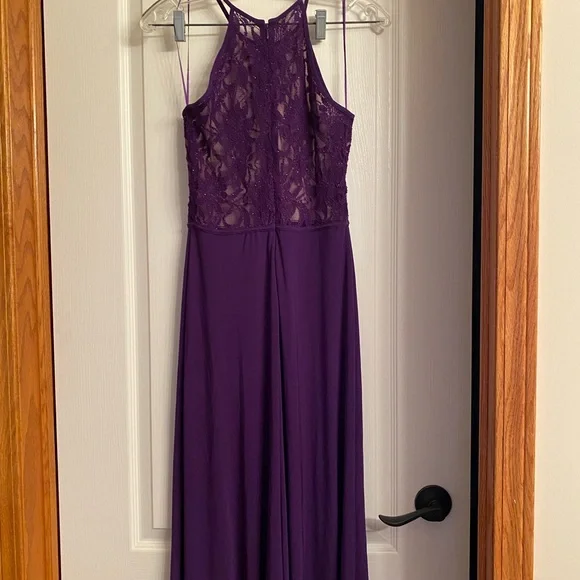 Long gown - Picture 2 of 2